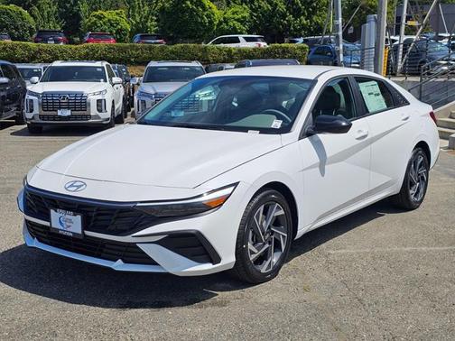 2025 Hyundai ELANTRA Sport