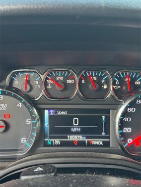 2018 Chevrolet Suburban LS