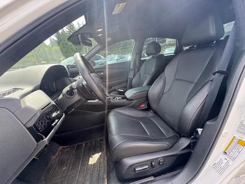 2023 Honda Accord Hybrid Base