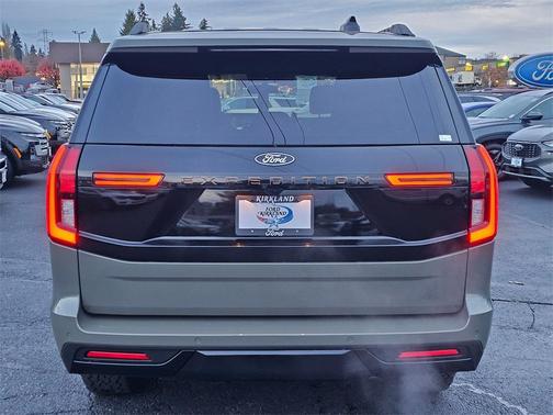 2025 Ford Expedition Tremor