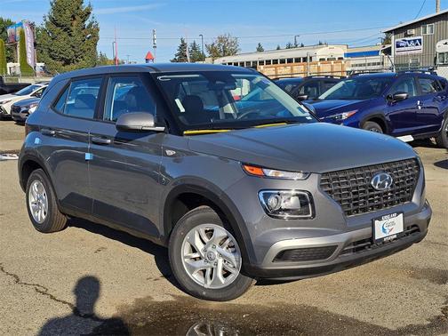 2025 Hyundai VENUE SE