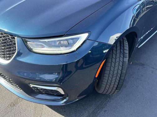 2023 Chrysler Pacifica L