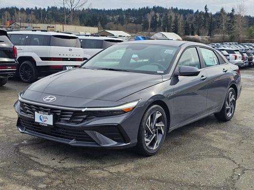 2025 Hyundai ELANTRA SEL