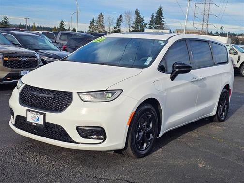 2023 Chrysler Pacifica Hybrid Limited