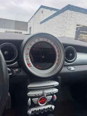 2007 MINI Cooper S Base