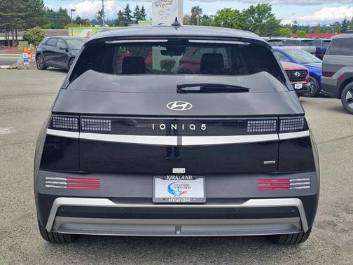 2025 Hyundai IONIQ 5 SE
