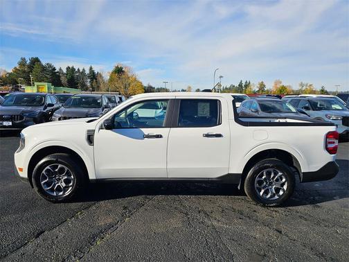 2025 Ford Maverick XLT