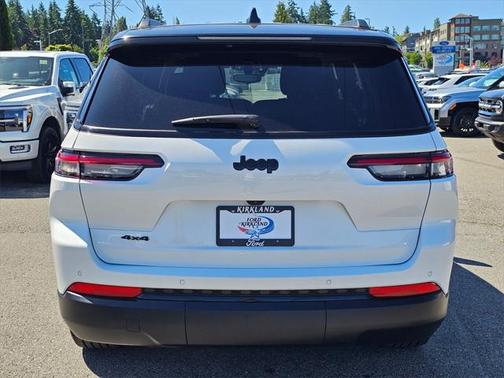 2023 Jeep Grand Cherokee L Altitude