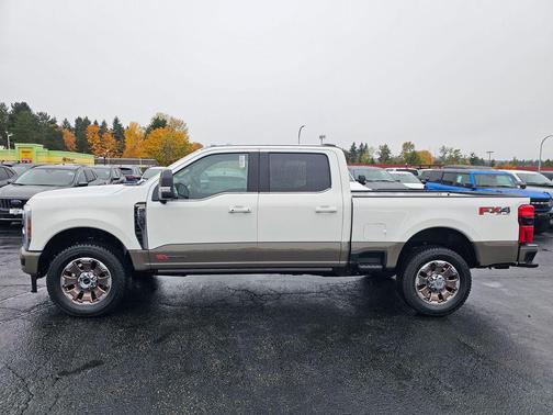 Star White Metallic Tri-Coat 2026 Ford F-250 King Ranch