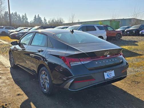 2025 Hyundai ELANTRA HEV Blue