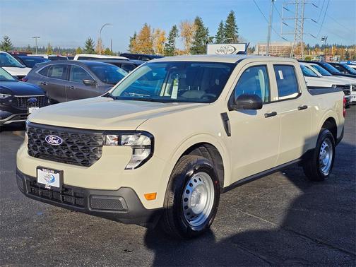 2025 Ford Maverick XL