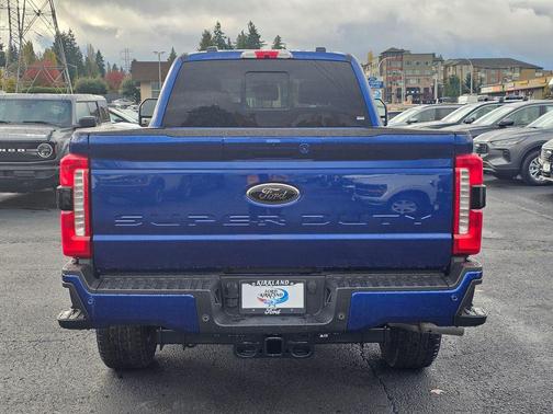 E9 2026 Ford F-350 Lariat
