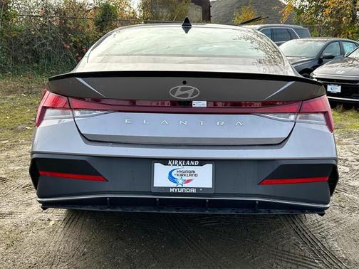 2025 Hyundai ELANTRA Sport