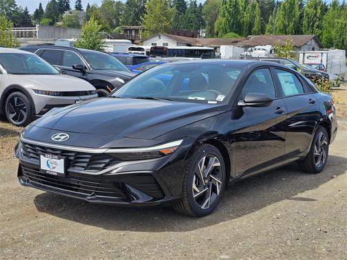 2025 Hyundai ELANTRA Sport