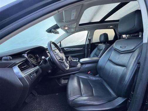 2018 Cadillac XT5 Premium Luxury