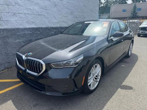 2024 BMW 530 i