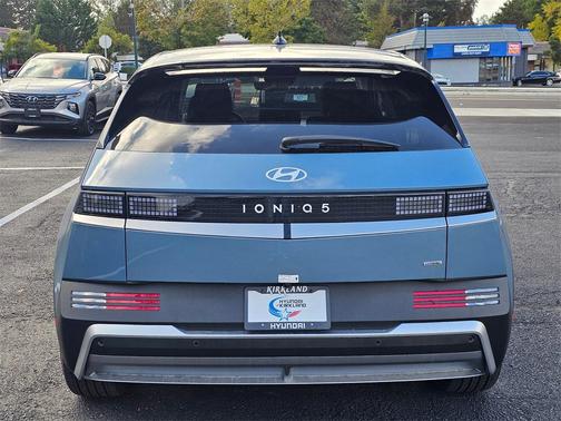 2025 Hyundai IONIQ 5 SE