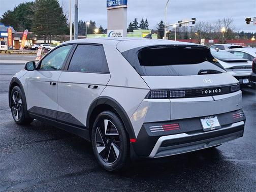 2026 Hyundai IONIQ 5 SEL