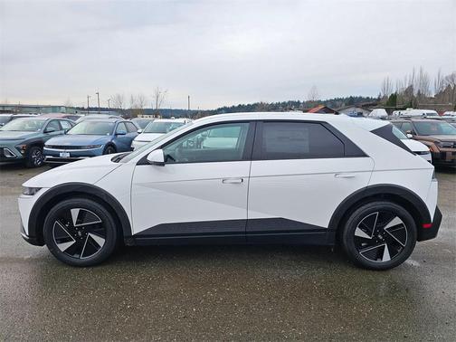 2026 Hyundai IONIQ 5 SE