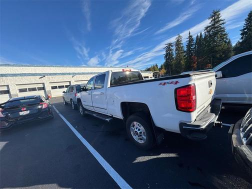 2017 Chevrolet Silverado 2500 LT