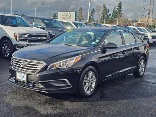 2017 Hyundai SONATA SE