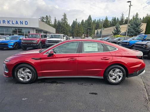 2026 Hyundai SONATA SE