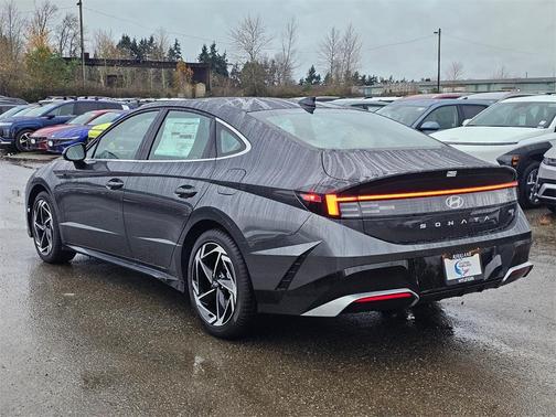 2026 Hyundai SONATA SEL