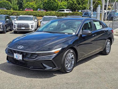 2025 Hyundai ELANTRA HEV Blue