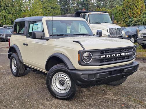 2025 Ford Bronco Base