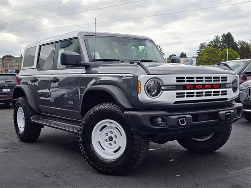 2025 Ford Bronco Heritage Edition