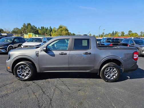 2025 Ford Maverick XLT