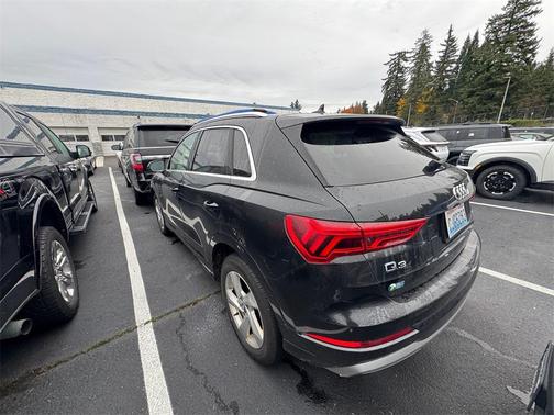 2020 Audi Q3 45 Premium
