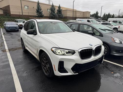 2023 BMW X3 M40i