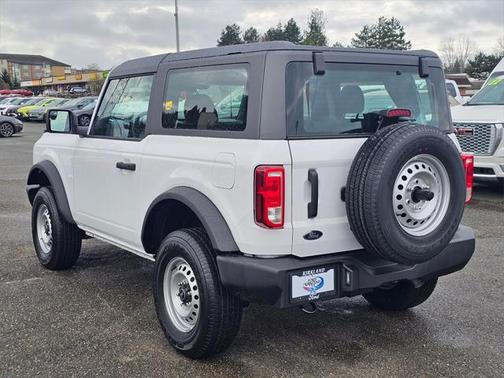 2025 Ford Bronco Base