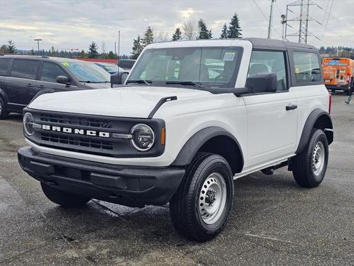 2025 Ford Bronco Base