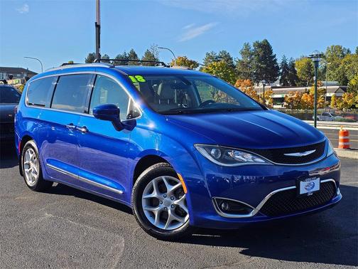 2018 Chrysler Pacifica Touring-L Plus