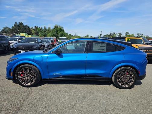 2025 Ford Mustang Mach-E GT