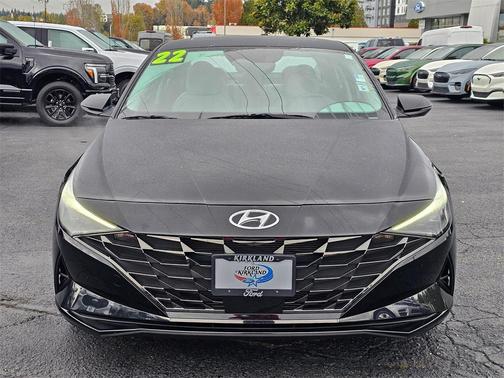 2022 Hyundai ELANTRA Limited