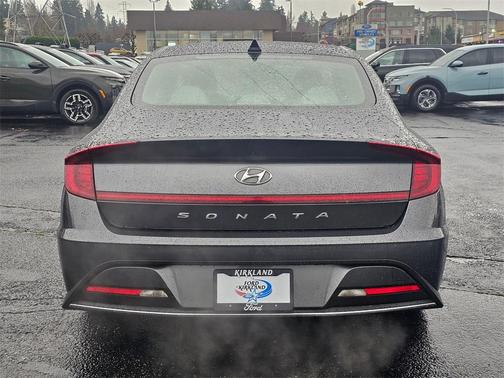 2023 Hyundai SONATA SE