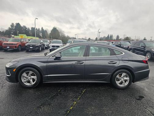 2023 Hyundai SONATA SE