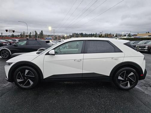 2026 Hyundai IONIQ 5 SEL