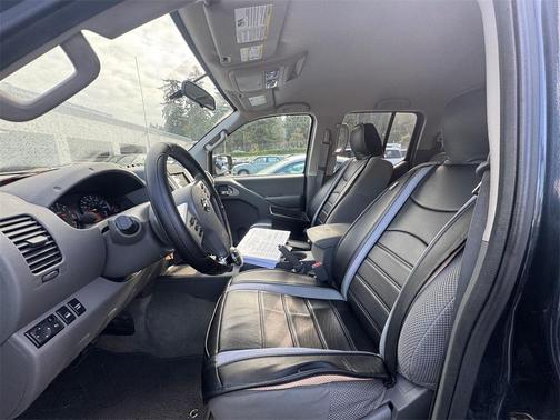 2016 Nissan Frontier SV