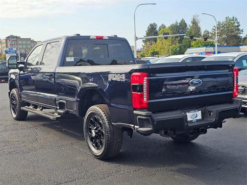 2025 Ford F-350 Lariat