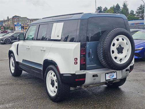 2024 Land Rover Defender 110 P400 S