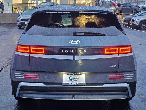 2026 Hyundai IONIQ 5 SE