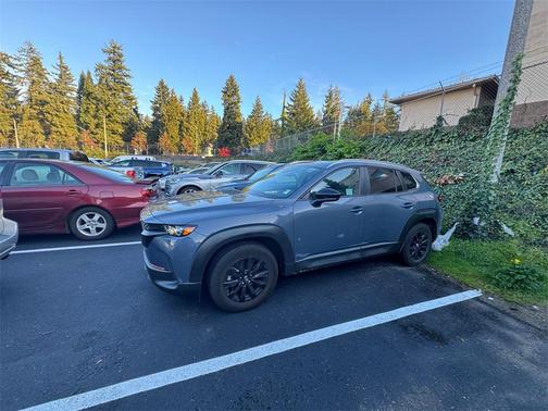 2024 Mazda CX-50 2.5 S Preferred Package