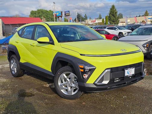 2026 Hyundai KONA SE