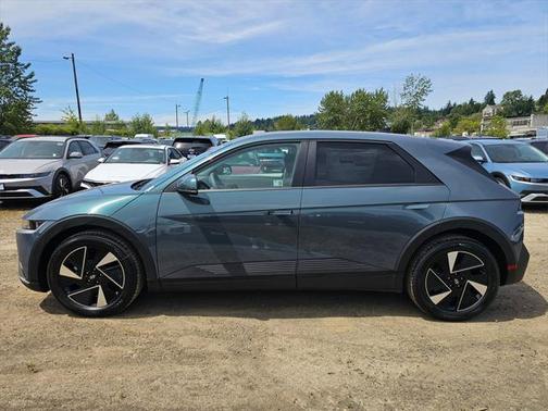 2025 Hyundai IONIQ 5 SE