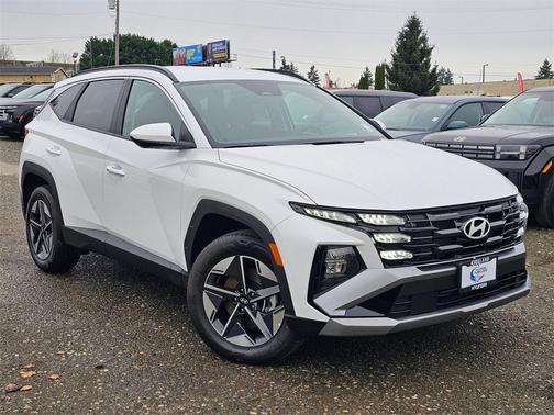 2026 Hyundai TUCSON Hybrid SEL