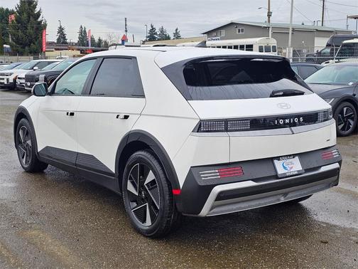 2026 Hyundai IONIQ 5 SE